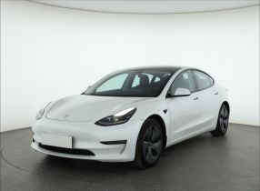 Tesla Model 3 - 2021