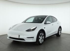 Tesla Model Y - 2021