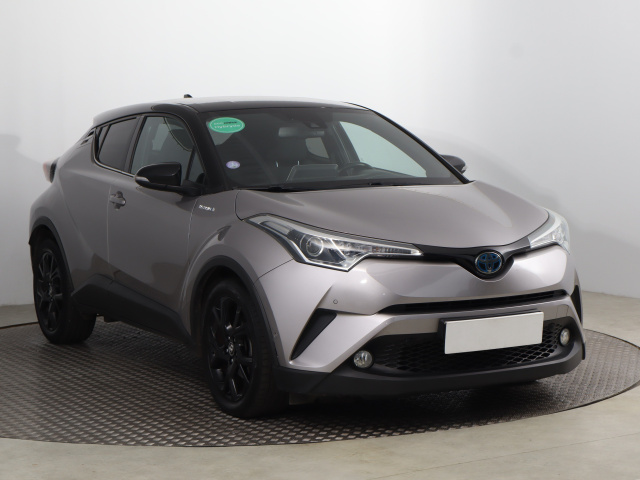 Toyota C-HR, 2019