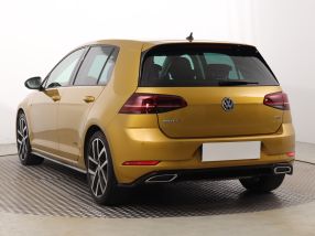 Volkswagen Golf - 2017