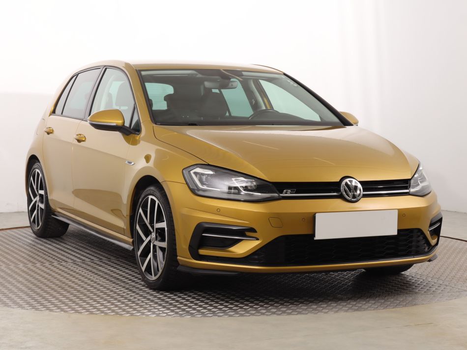 Volkswagen Golf - 2017