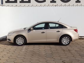 Chevrolet Cruze - 2012