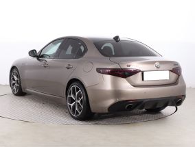 Alfa Romeo Giulia - 2017