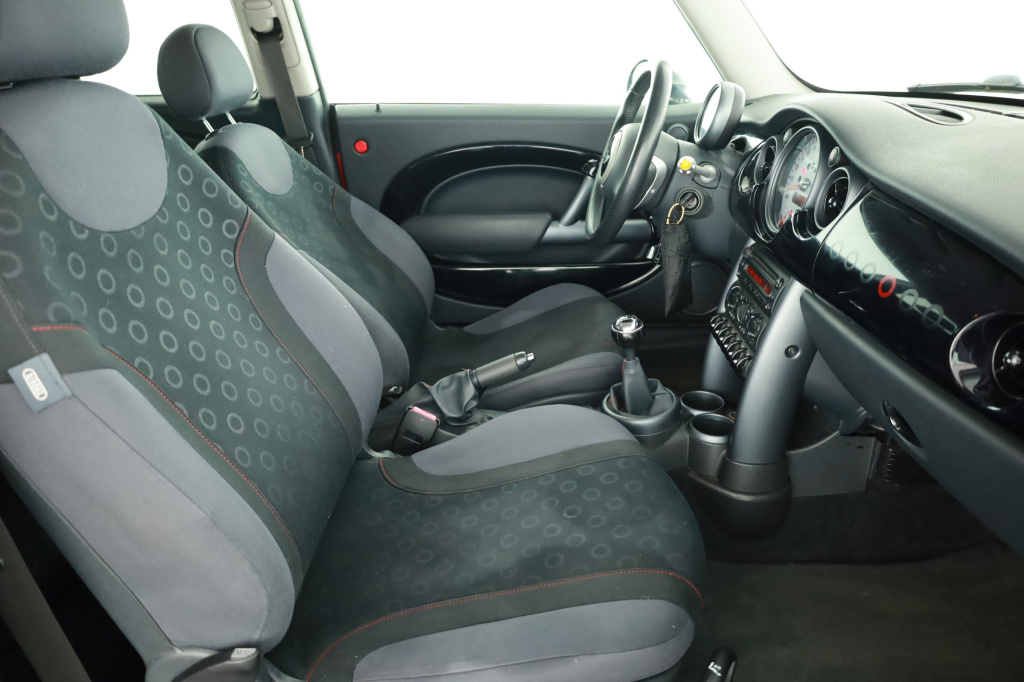 MINI 3-door