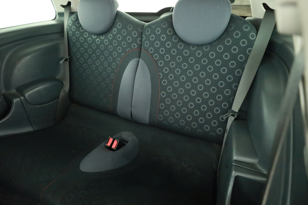 MINI 3-door