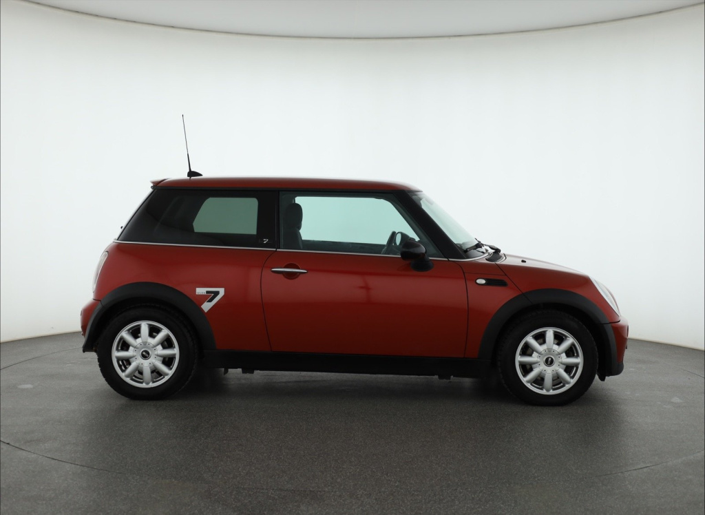 MINI 3-door