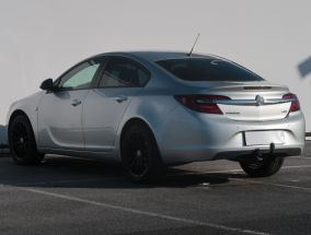 Opel Insignia - 2016