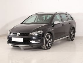 Volkswagen Golf - 2017