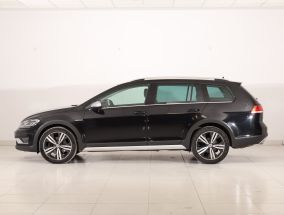 Volkswagen Golf - 2017