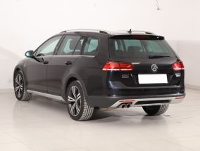 Volkswagen Golf - 2017