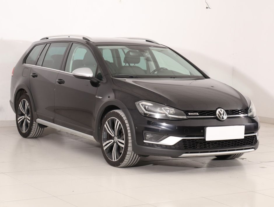 Volkswagen Golf - 2017