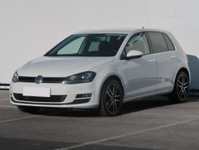 Volkswagen Golf - 2014