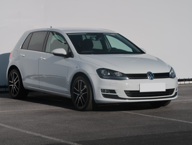 Volkswagen Golf, 2014