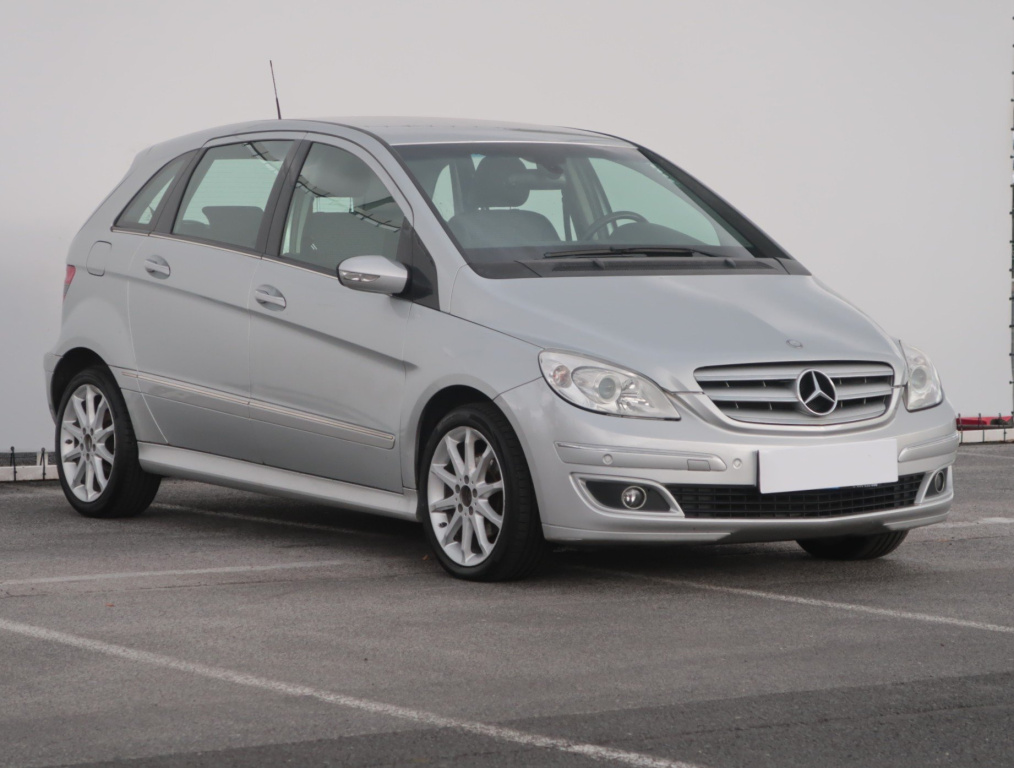 Mercedes-Benz B
