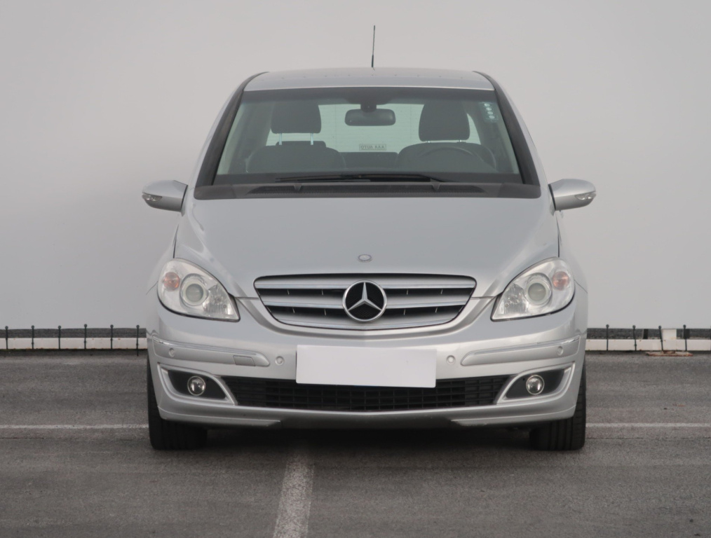 Mercedes-Benz B