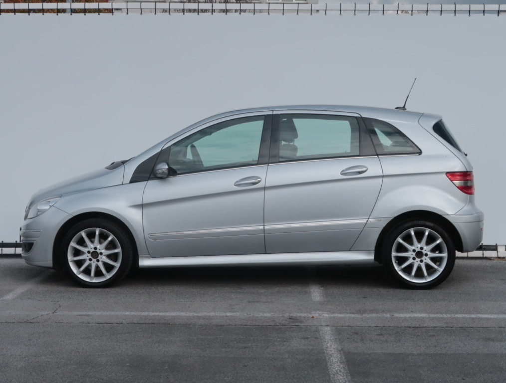 Mercedes-Benz B