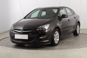 Opel Astra - 2015