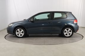Volkswagen Golf - 2010