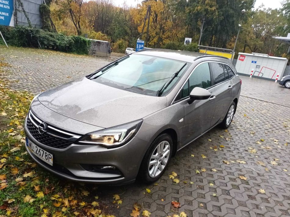 Opel Astra - 2016