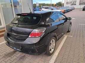 Opel Astra - 2009