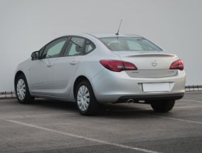 Opel Astra - 2016