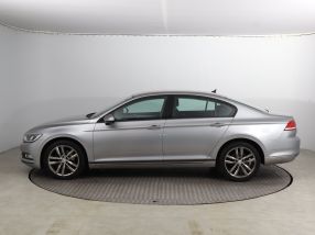 Volkswagen Passat - 2018