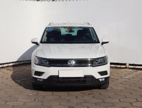 Volkswagen Tiguan - 2019