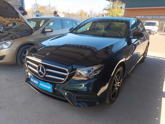Mercedes-Benz E