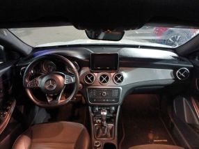 Mercedes-Benz CLA - 2015