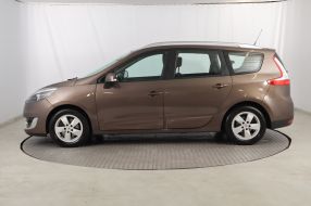 Renault Grand Scenic - 2013