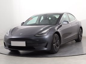 Tesla Model 3 - 2019
