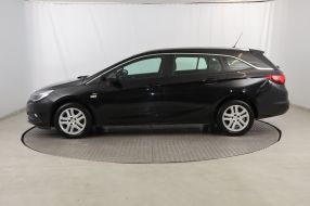 Opel Astra - 2017