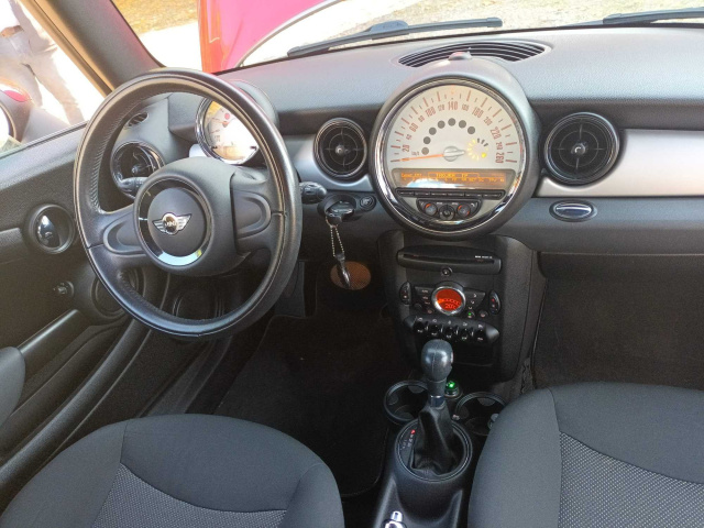 MINI 3-door 2010