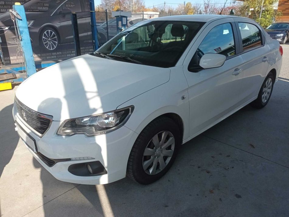 Peugeot 301 - 2017