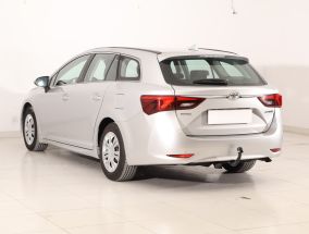 Toyota Avensis - 2015
