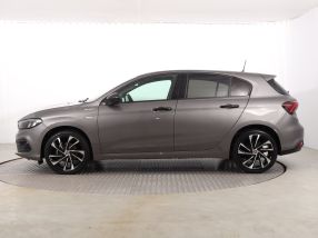 Fiat Tipo - 2021