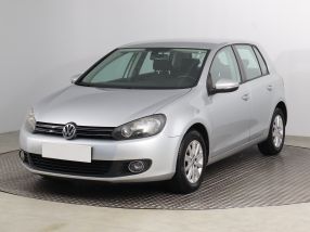 Volkswagen Golf - 2010