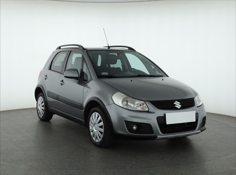 Suzuki SX4 - 2010