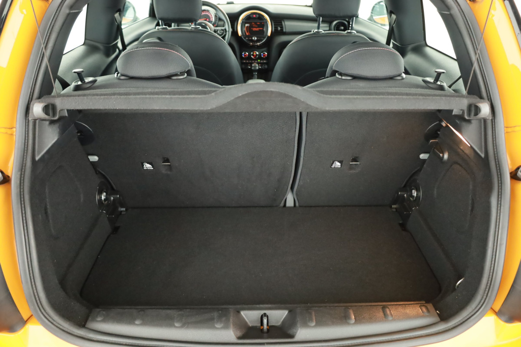 MINI 3-door
