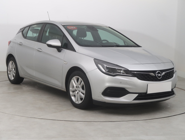 Opel Astra 2020