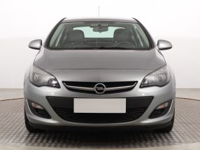 Opel Astra - 2014