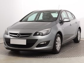 Opel Astra - 2014