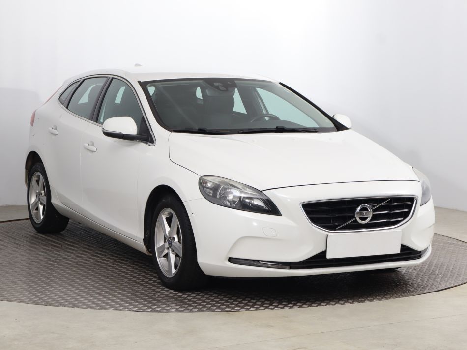 Volvo V40 - 2016