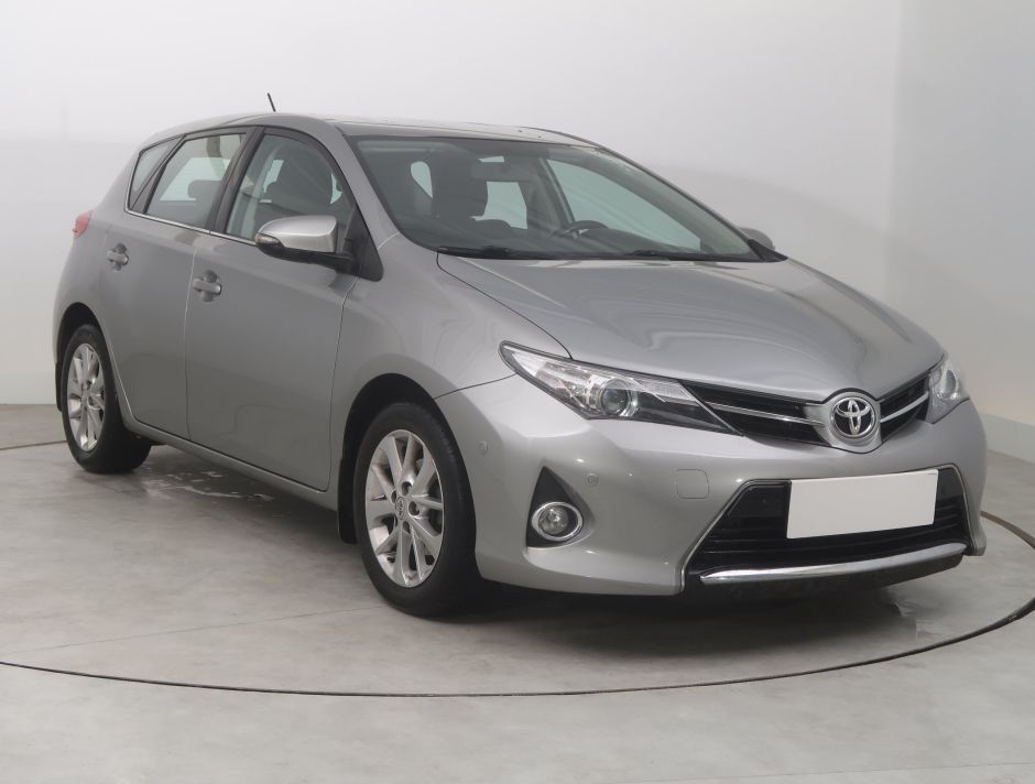 Toyota Auris - 2012