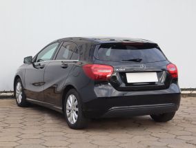 Mercedes-Benz A - 2016