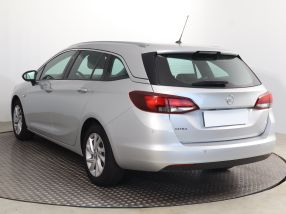 Opel Astra - 2019