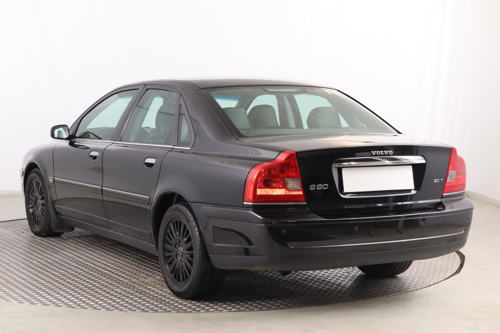 Volvo S80
