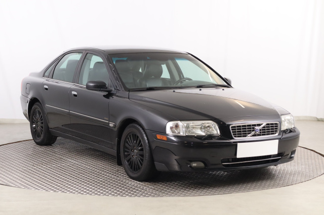 Volvo S80 2004