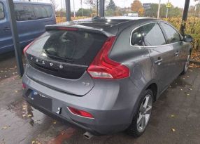 Volvo V40 - 2015