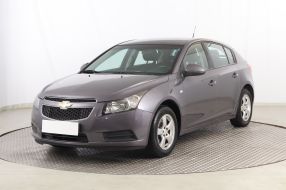 Chevrolet Cruze - 2011
